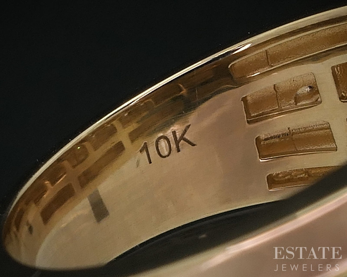Vintage 10k Yellow Gold Natural .58ctw Diamond Mens Band Ring 7.6g i18298