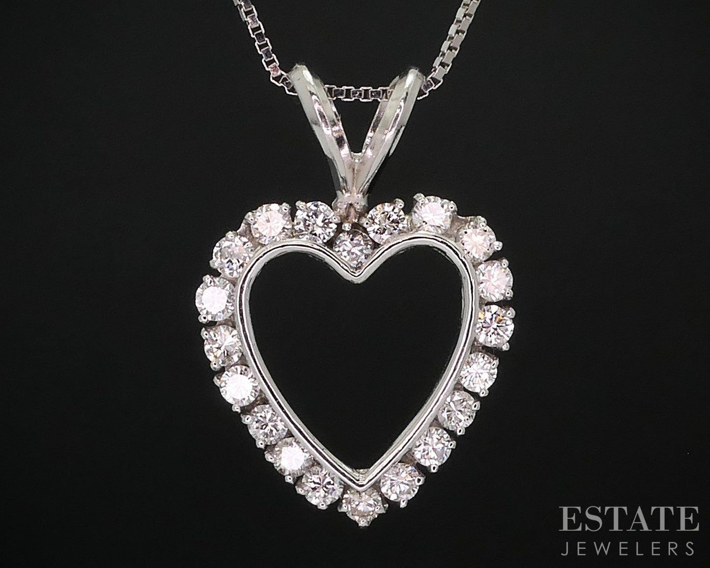 14k White Gold Natural .40ctw Diamond Heart Outline Necklace 2.7g 18"L i18286