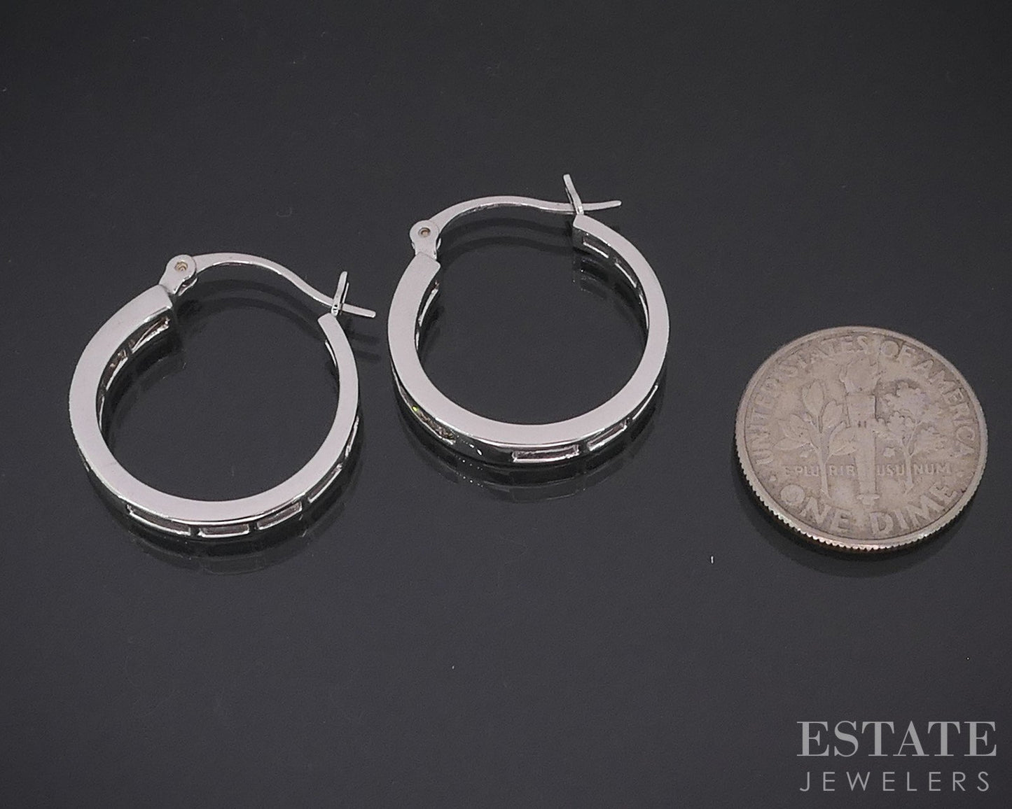 10k White Gold Round Natural .33ctw Diamond Hoop Earrings 4.2g i18332b