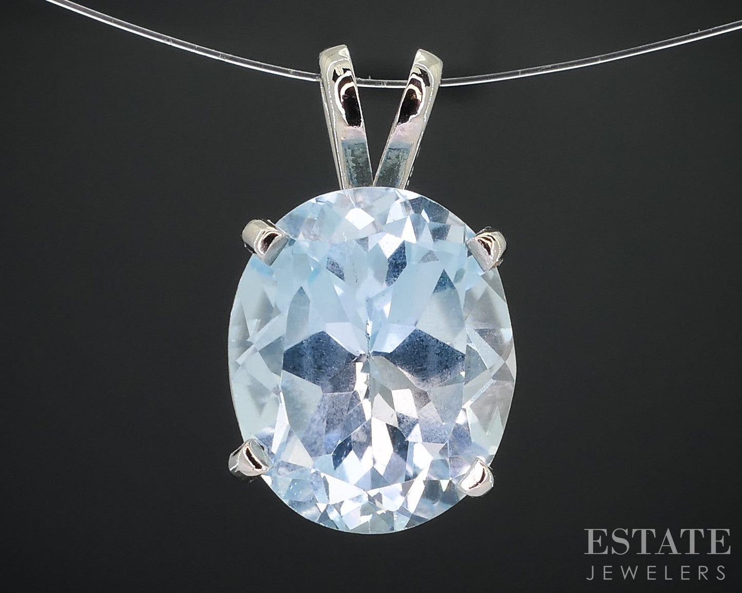 14k White Gold Oval Natural 5ct Blue Topaz Ladies Pendant 2.5g i18353b