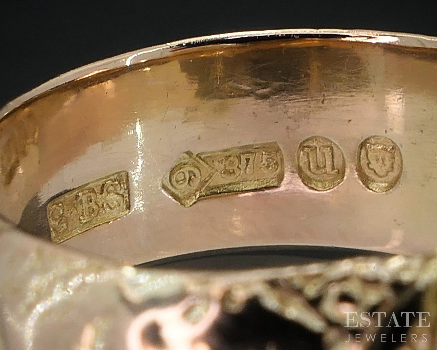 Antique Edwardian 9k Yellow Gold Engraved Buckle Ladies Band 6.3g i18408