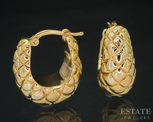 18k Yellow Gold Ribbed Puffy Hoop Ladies Earrings 4.6g i18533b
