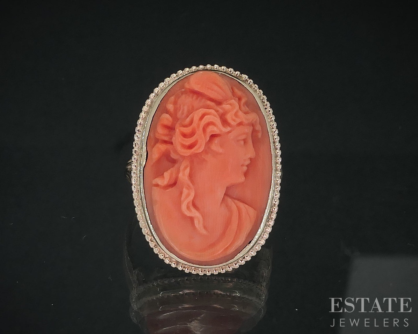 Antique 10k Yellow Gold Natural Coral Cameo Ladies Ring 6.8g i18550