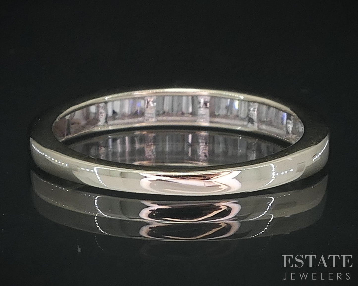 14k White Gold Natural .33ctw Diamond Ladies Wedding Band 1.7g i18593b