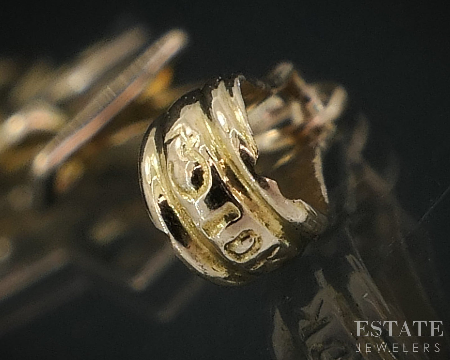 Antique Victorian 10k Yellow Gold OEC Natural Diamond Lavalier Pendant i18647