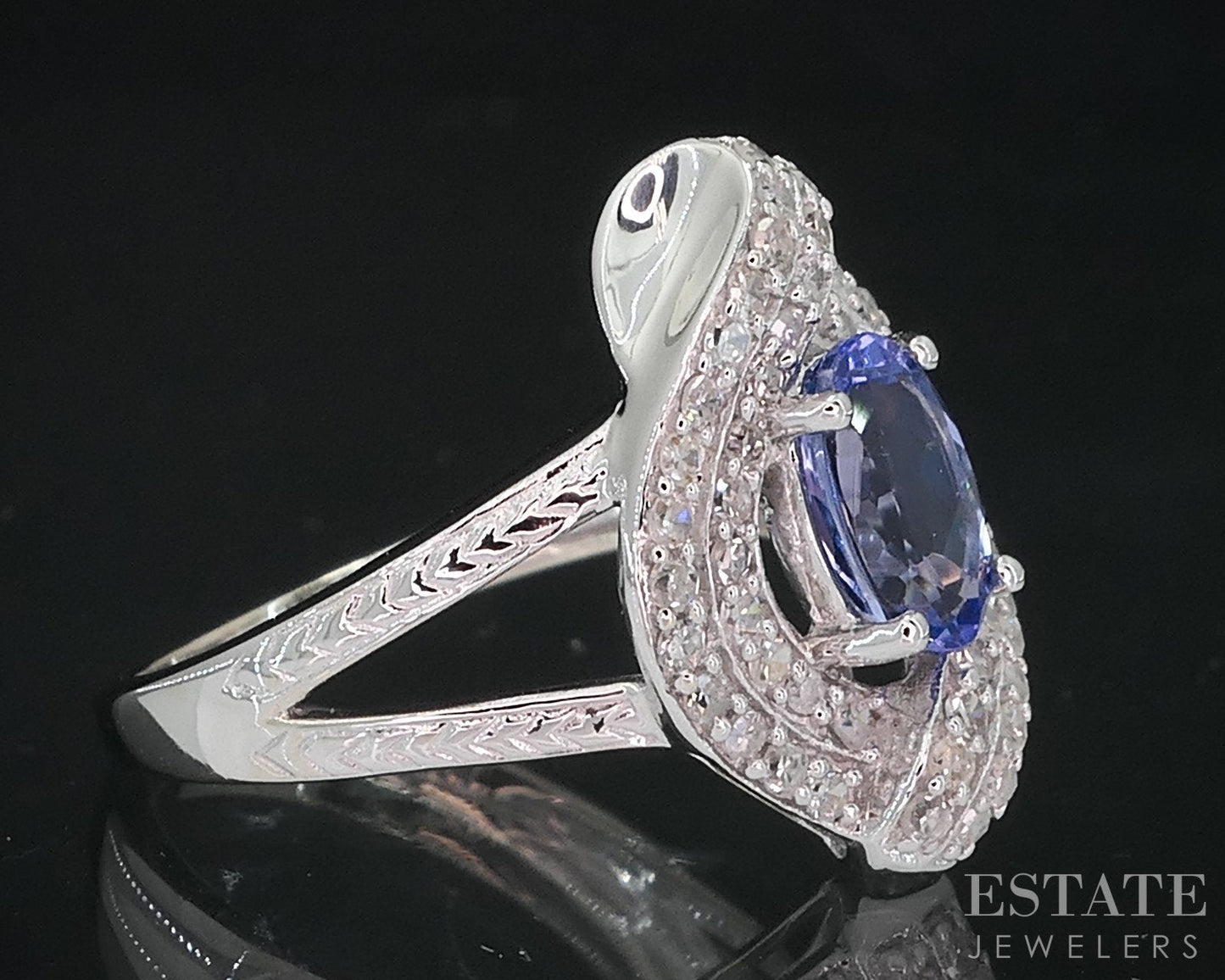 14k White Gold Oval Natural Tanzanite & Diamond Halo Ladies Ring 3.2g i18828