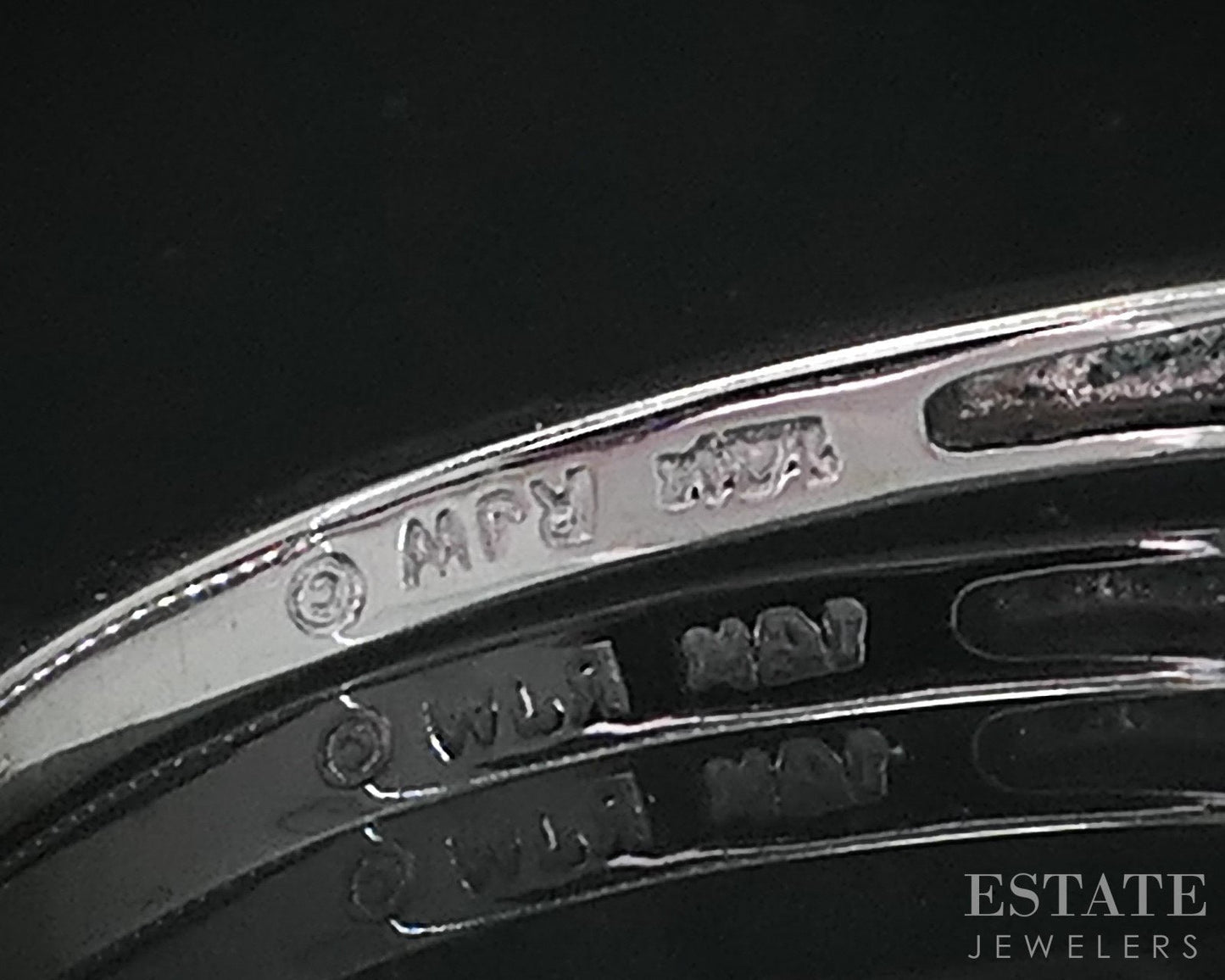14k White Gold Natural Ruby & Diamond Ladies Band Ring 1.8g i18835