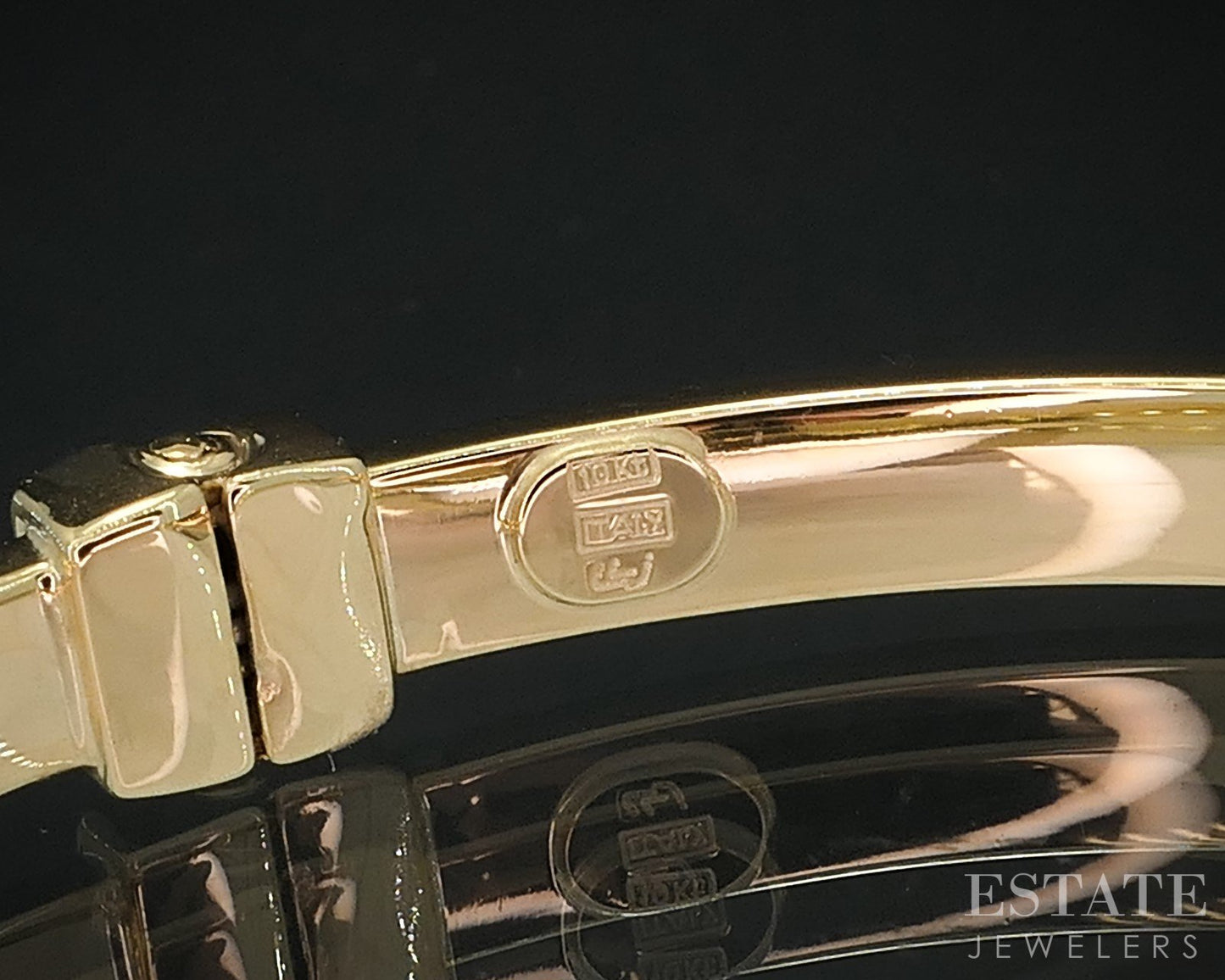 10k Yellow Gold Smooth Hinged Ladies Bangle Bracelet 4.8g i18793