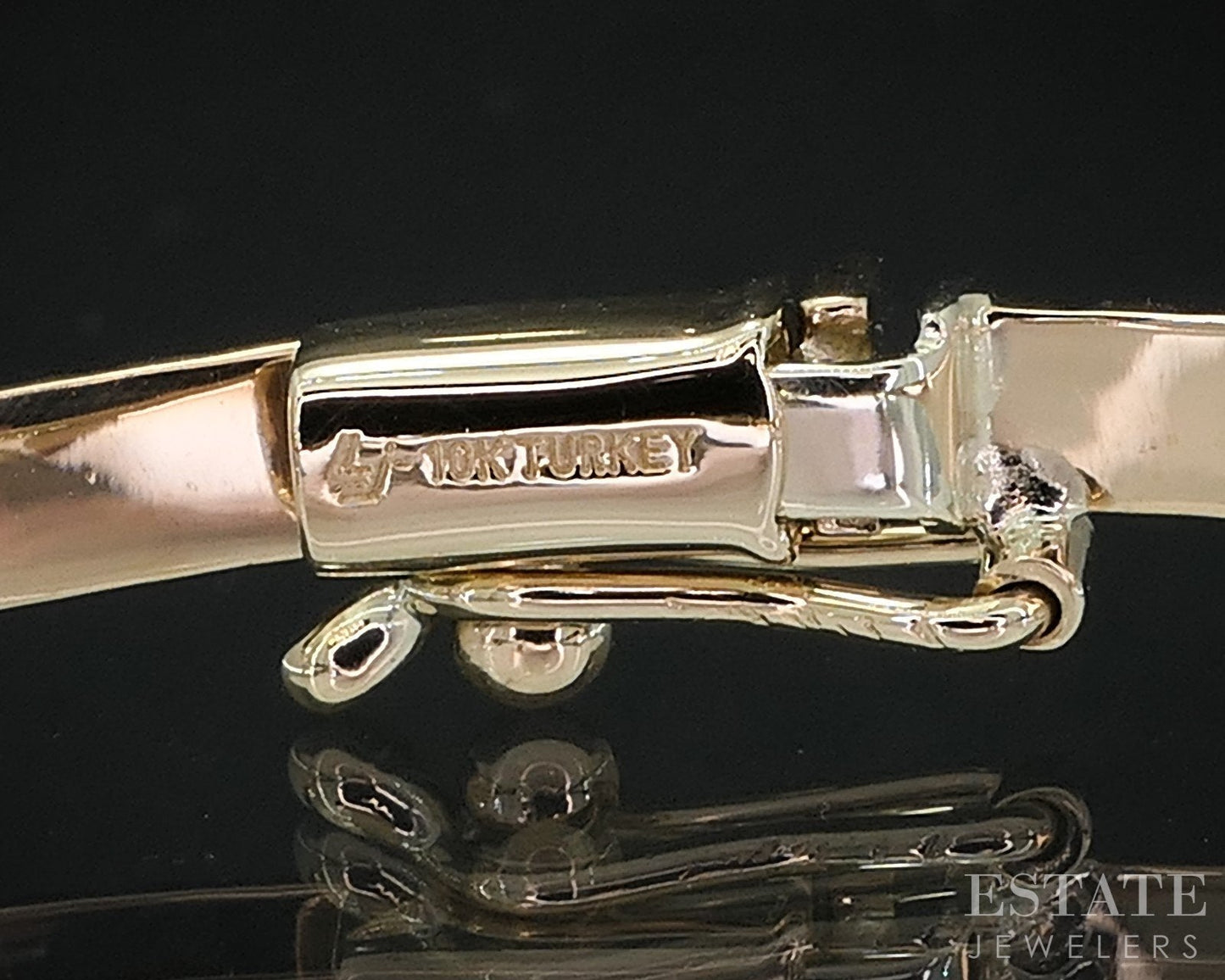 10k Yellow Gold Twisted Hinged Ladies Bangle Bracelet 2.9g i18775