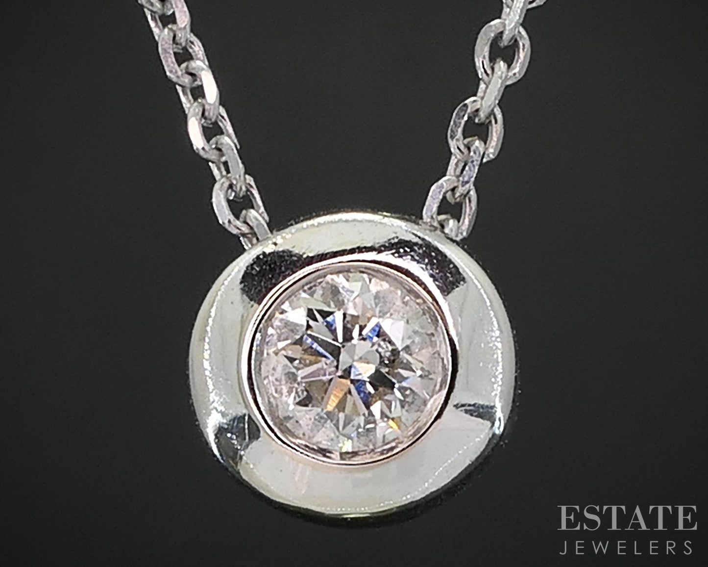 14k White Gold EFFY Natural .14ct Diamond Bezel Solitaire Necklace 2.2g i18991