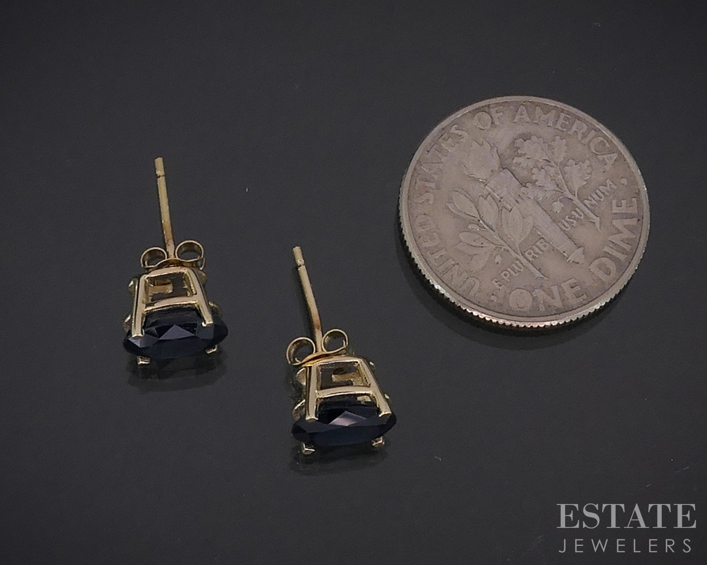14k Yellow Gold Oval Natural Blue Sapphire Stud Earrings i19053b