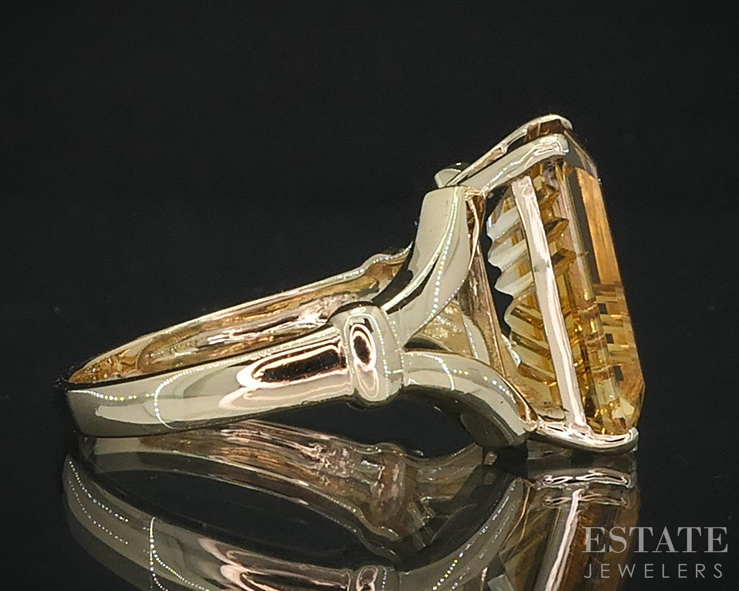 10k Yellow Gold Emerald Natural Citrine Solitaire Ladies Ring 3.2g i19043b
