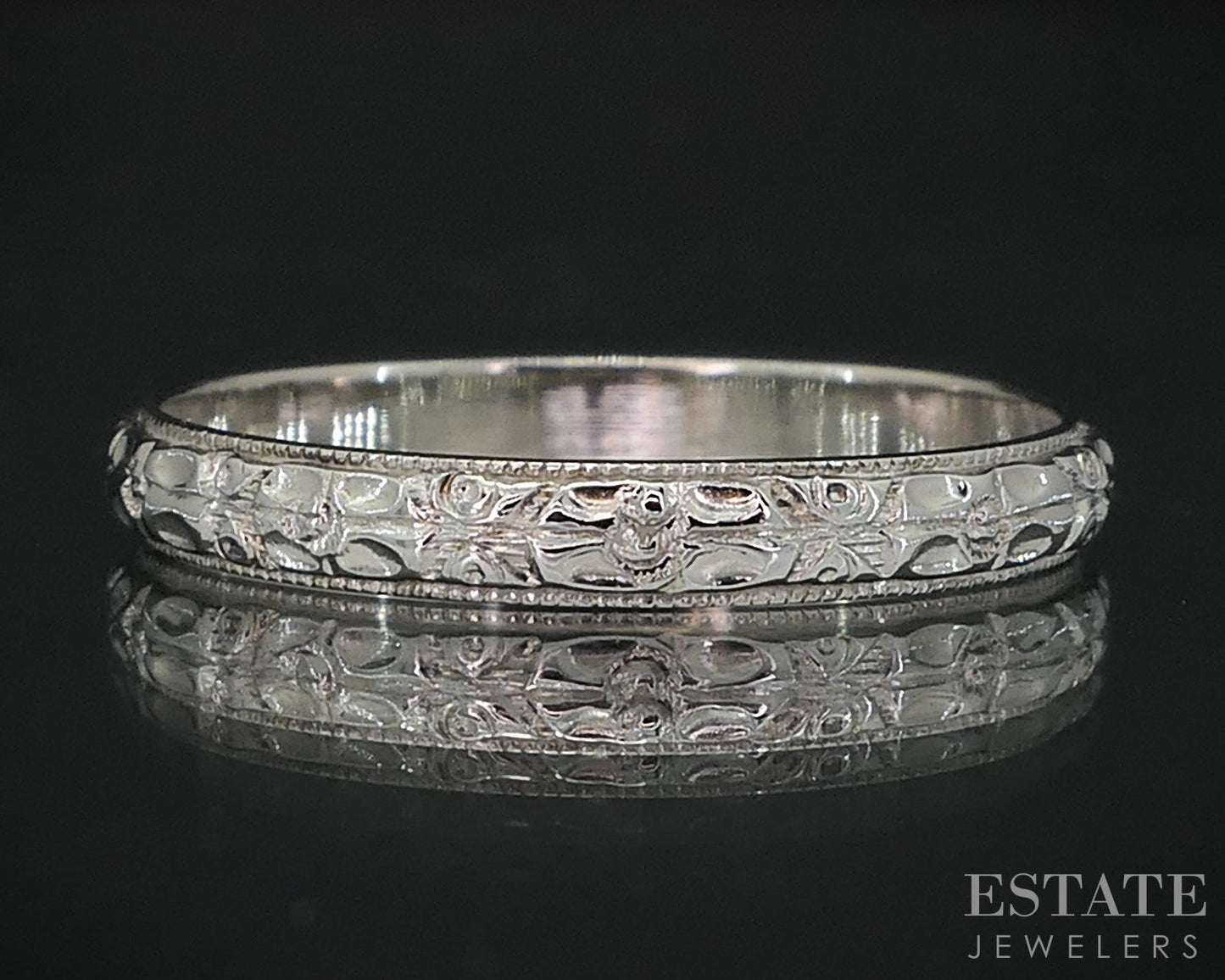Antique 18k White Gold 2.4mm Engraved Ladies Wedding Band 1.5g i19016b