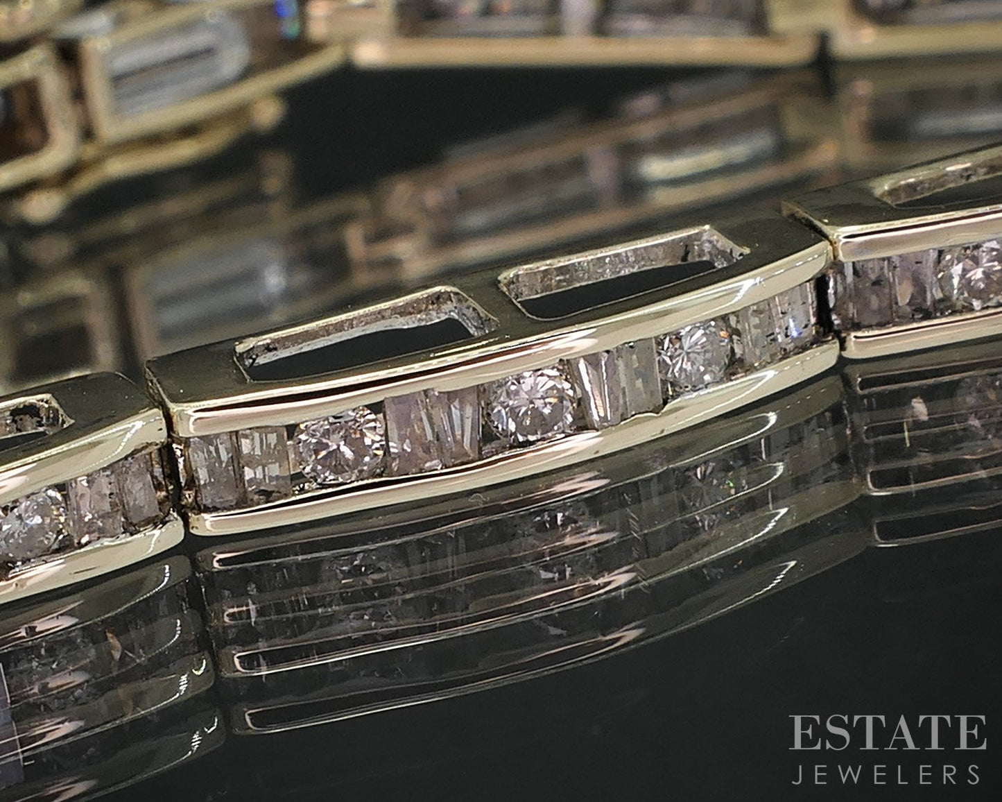 10k Yellow Gold Natural 1.88ctw Diamond Line Tennis Bracelet 10.2g 7"L i19078