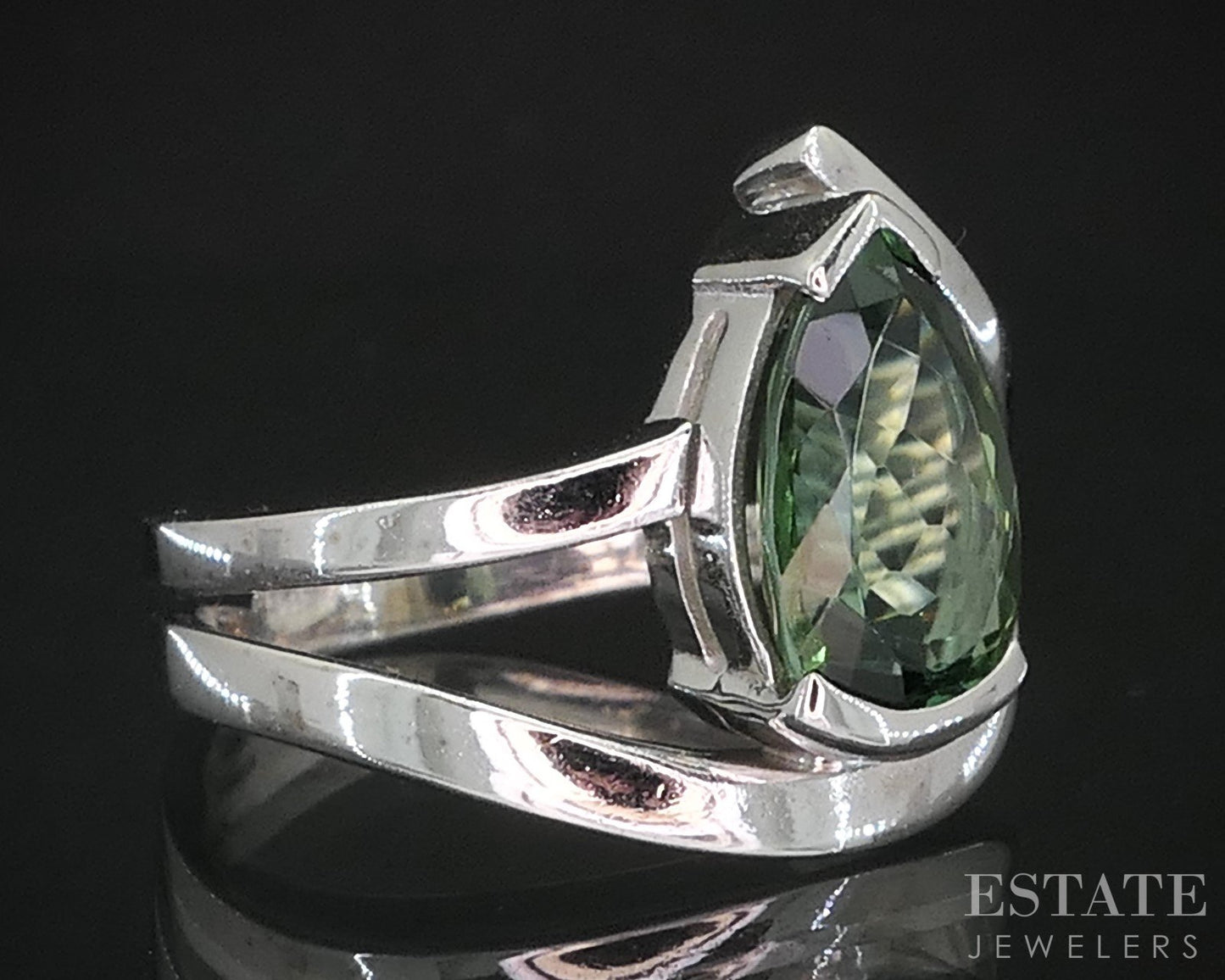 18k White Gold Pear Natural Green Tourmaline Ladies Bypass Ring 7.8g i19304