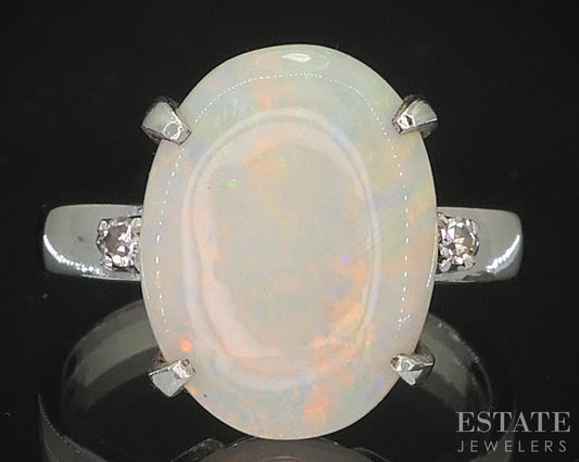 Vintage 14k White Gold Oval Natural Opal & Diamond Ladies Ring 5.0g i19334