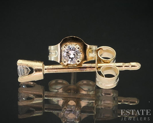14K Yellow Gold Round Natural .05ctw Diamond Stud Earrings i19472b