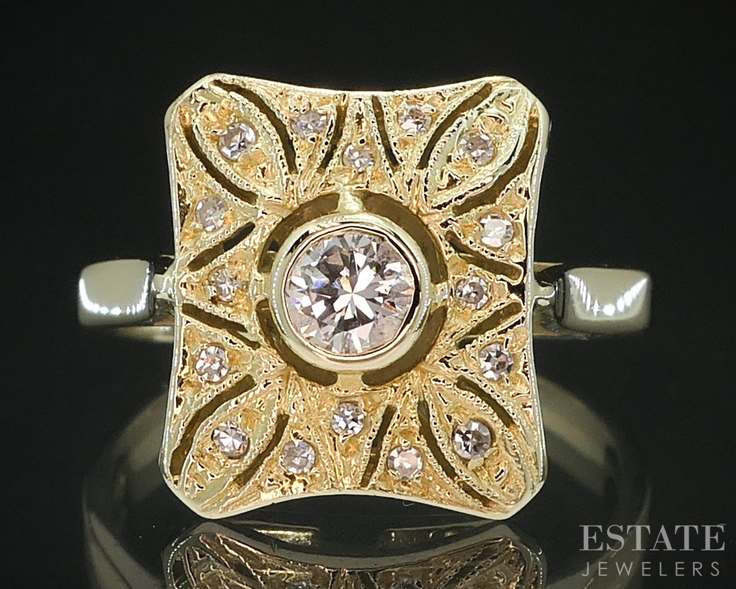 Vintage 14k Yellow Gold Natural .16ctw Diamond Filigree Shield Ring 4g i19529