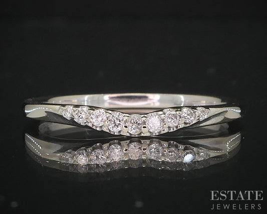 14k White Gold Natural .10ctw Diamond Ladies Wedding Band 1.9g i19540b