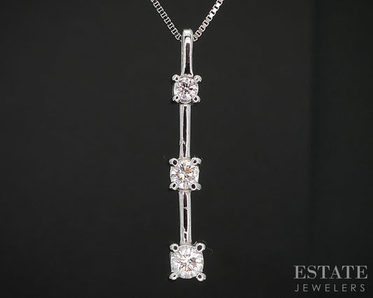 14k White Gold Round Natural .25ctw Diamond Three Stone Necklace 2g 18"L i19566