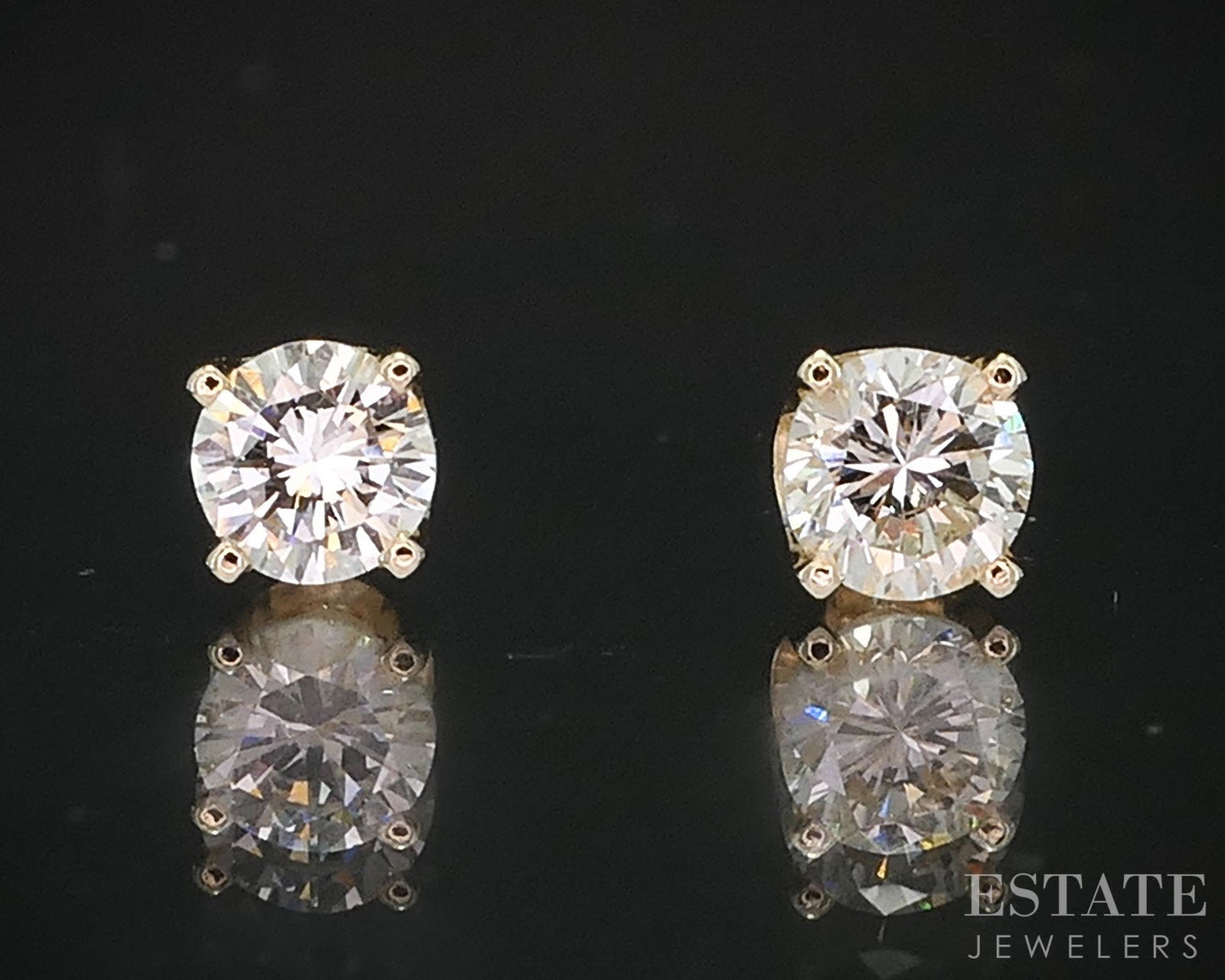 14k Yellow Gold Round Natural .40ctw Diamond Stud Earrings i19578