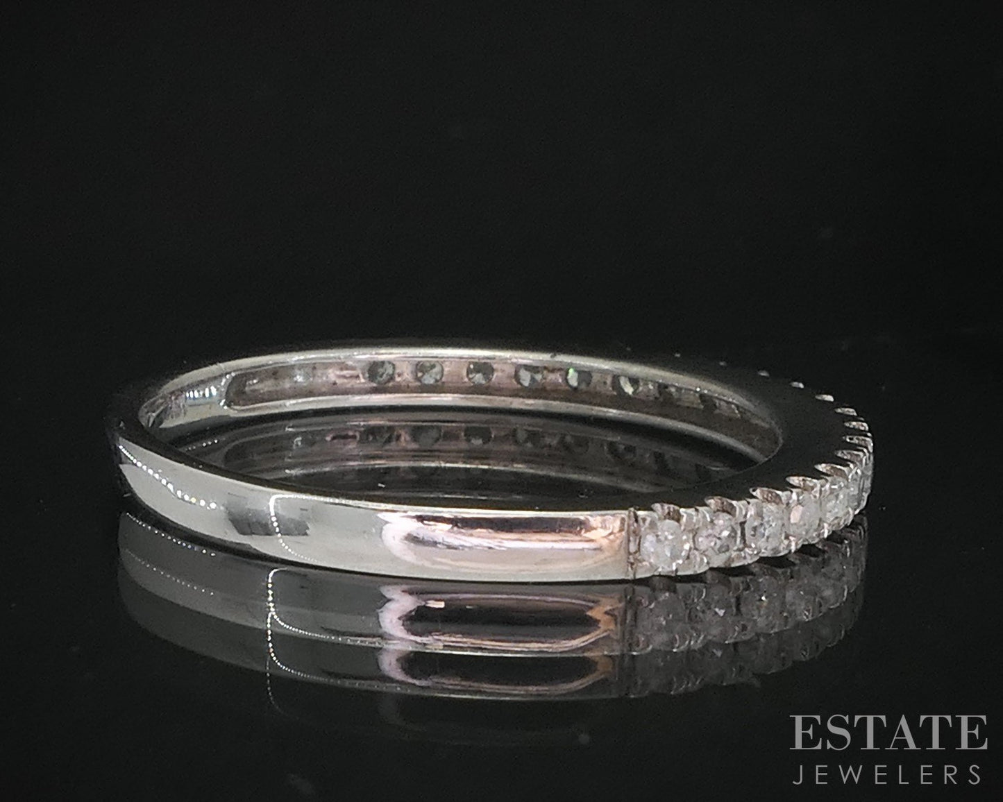 10k White Gold Natural .20ctw Diamond Ladies Wedding Band 1.4g i19589b
