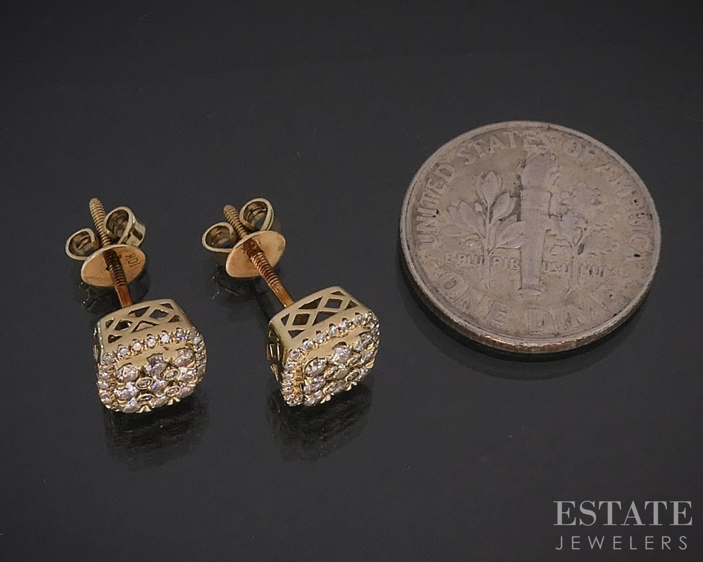 10k Yellow Gold Round Natural .30ctw Diamond Cluster Stud Earrings 1.5g i19595b
