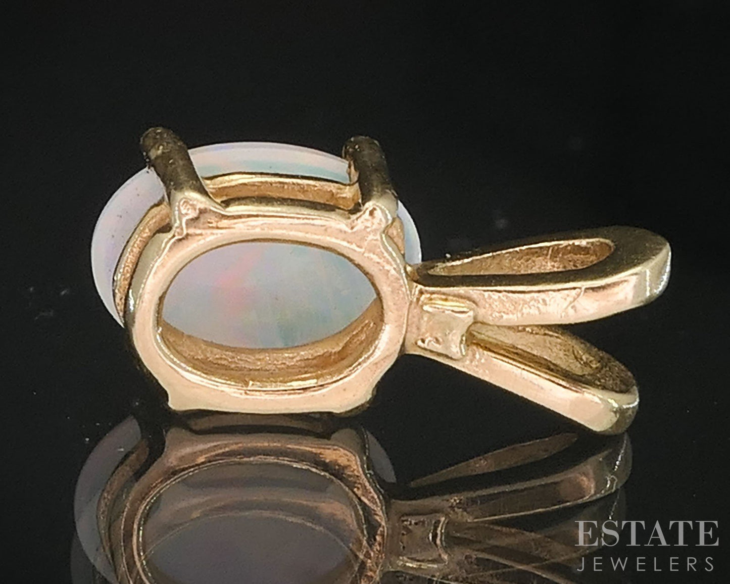 14k Yellow Gold Oval Natural Opal Solitaire Ladies Pendant 0.6g i19659b
