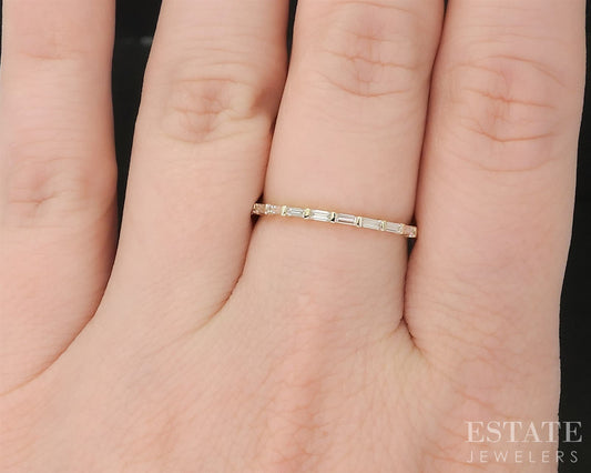 14k Yellow Gold Lab Created .15ctw Diamond Ladies Wedding Band Ring 1g i19818b