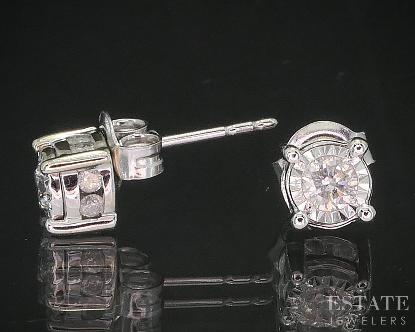 10k White Gold Round Natural .33ctw Diamond Ladies Earrings 1.5g p88053