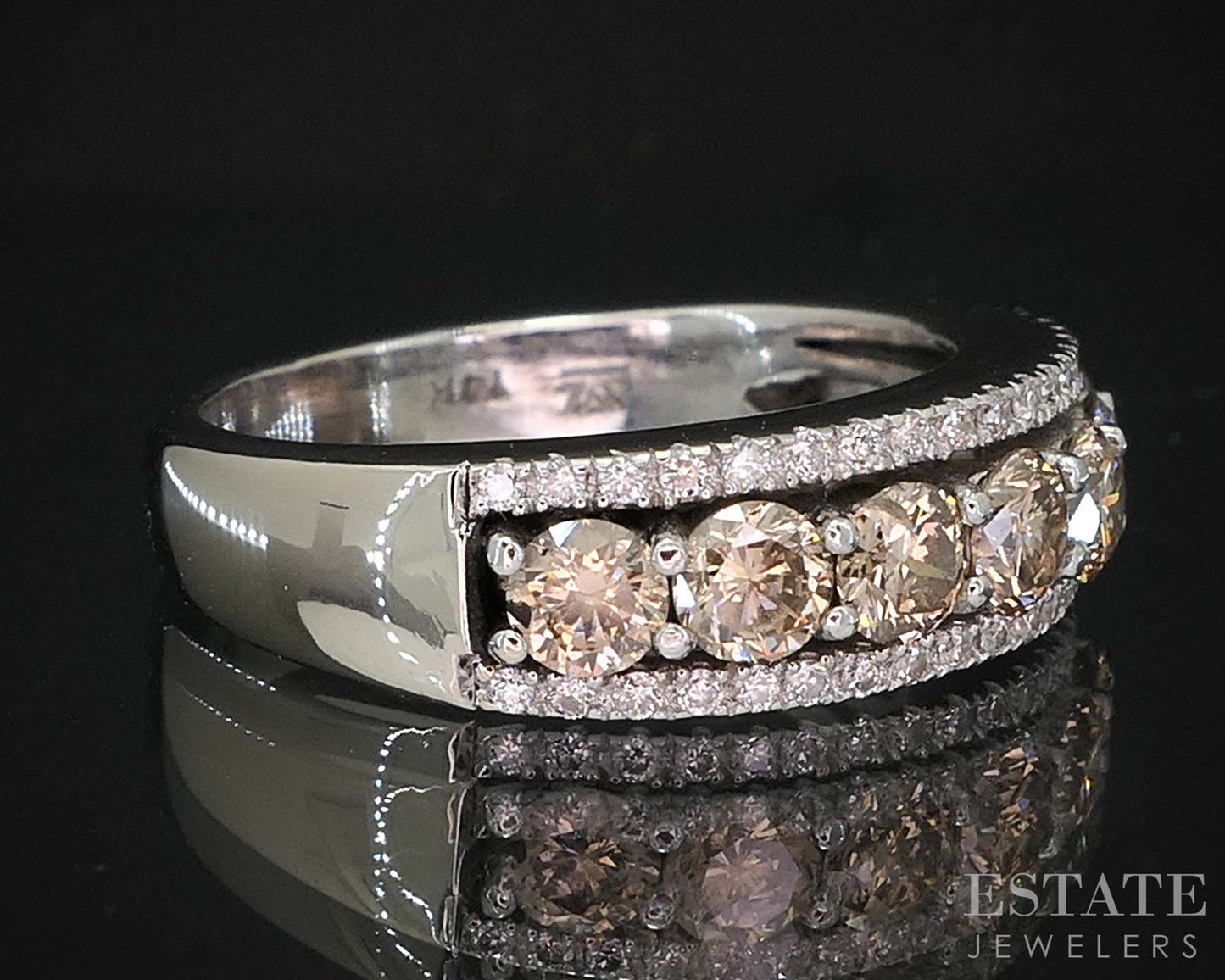 14k Vanilla Gold LeVian Natural .80ctw Chocolate & Vanilla Diamond Ring i19922