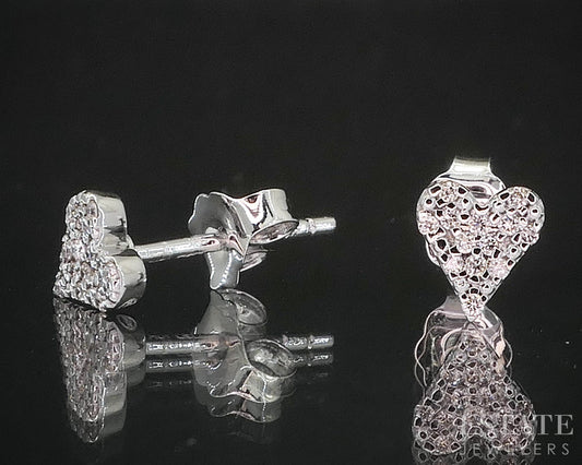 10k White Gold Lab Created .07ctw Diamond Heart Stud Earrings i19939