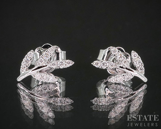 10k White Gold Lab Created .11ctw Diamond Leaf Stud Earrings i19948