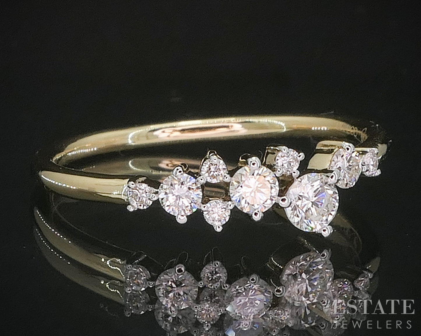 10k Yellow Gold Lab Created .27ctw Diamond Scattered Ladies Band Ring 1g i19947