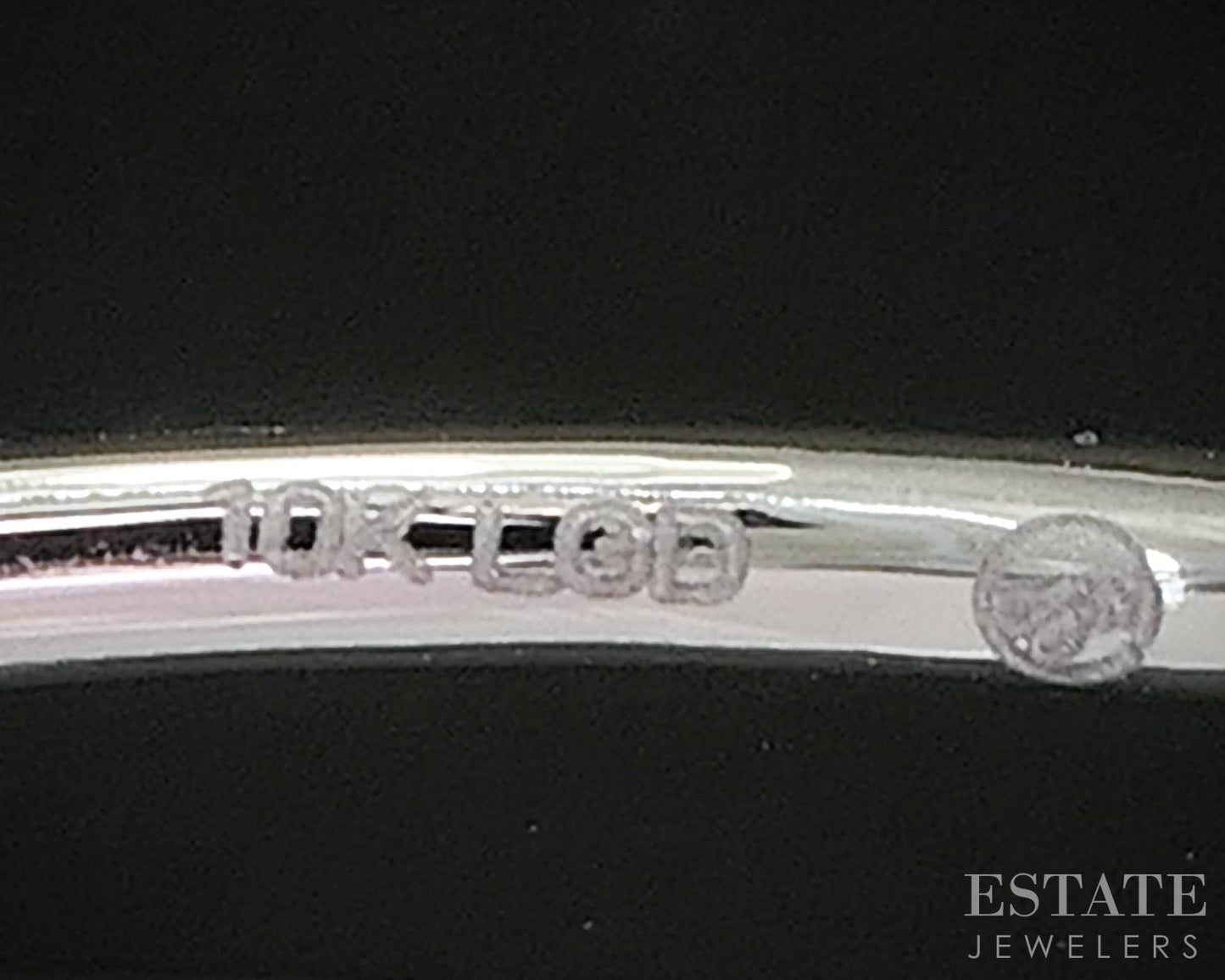 10k White Gold Lab Created .27ctw Diamond Scattered Ladies Band Ring 1g i19946