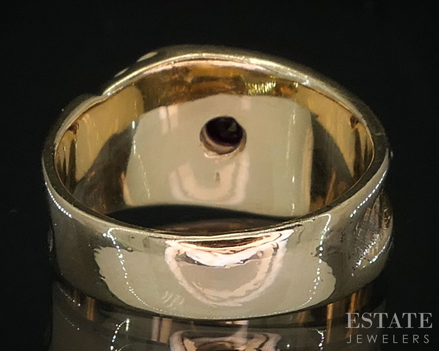 Vintage 14k Yellow Gold Natural Ruby Ladies Band Ring 5.9g i19984b