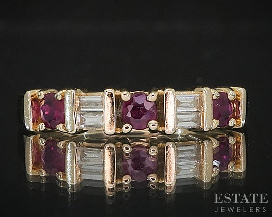 14k Yellow Gold Natural Ruby & Diamond Ladies Band Ring 3.0g i19969b