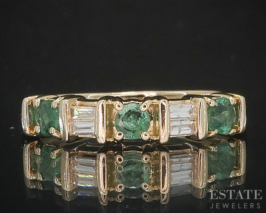 14k Yellow Gold Natural Emerald & Diamond Ladies Band Ring 2.6g i20107b