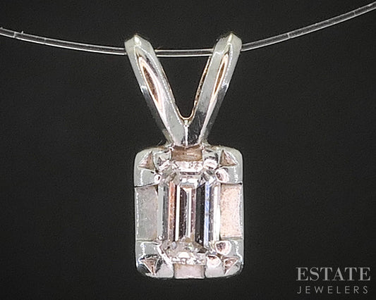 14k White Gold Emerald Natural .15ct Diamond Solitaire Ladies Pendant i20126b