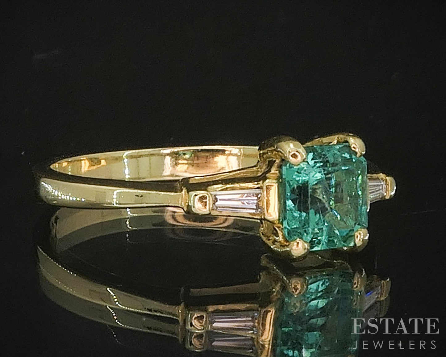 18k Yellow Gold Round Natural Emerald & Diamond Three Stone Ring 2.8g i20158