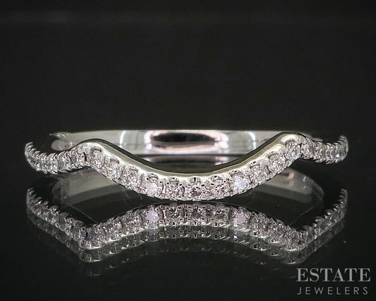 18k White Gold Natural .06ctw Diamond Monique Lhullier Wedding Band 2.1g i20204