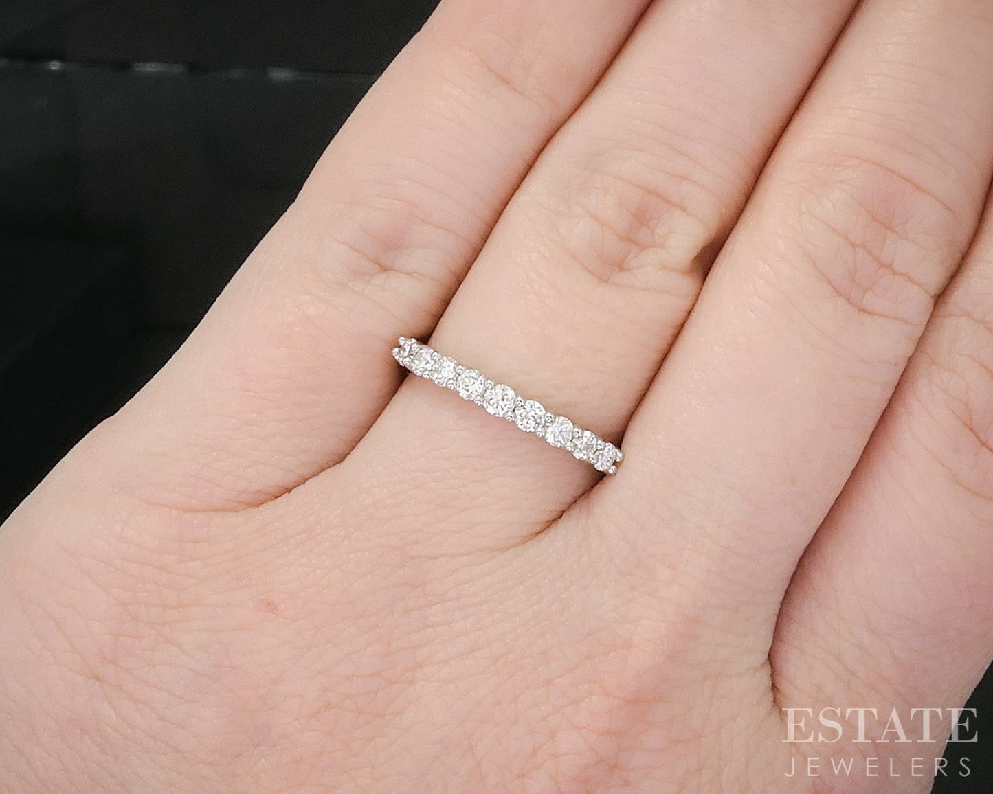 14k White Gold Round Natural .40ctw Diamond Ladies Wedding Band 2.4g i20326