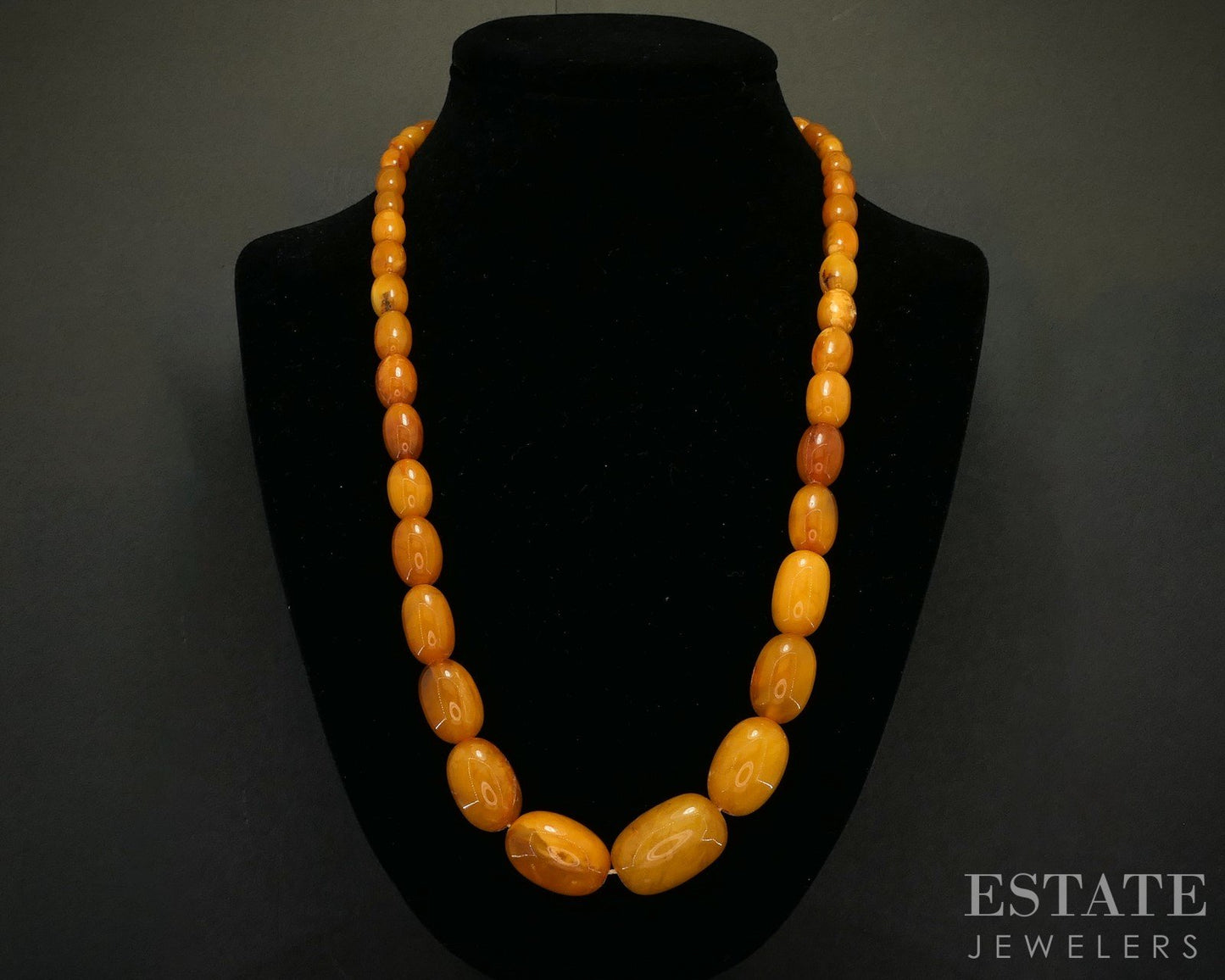 Vintage Natural Butterscotch Amber Graduated Oval Beaded Necklace 25"L i20322