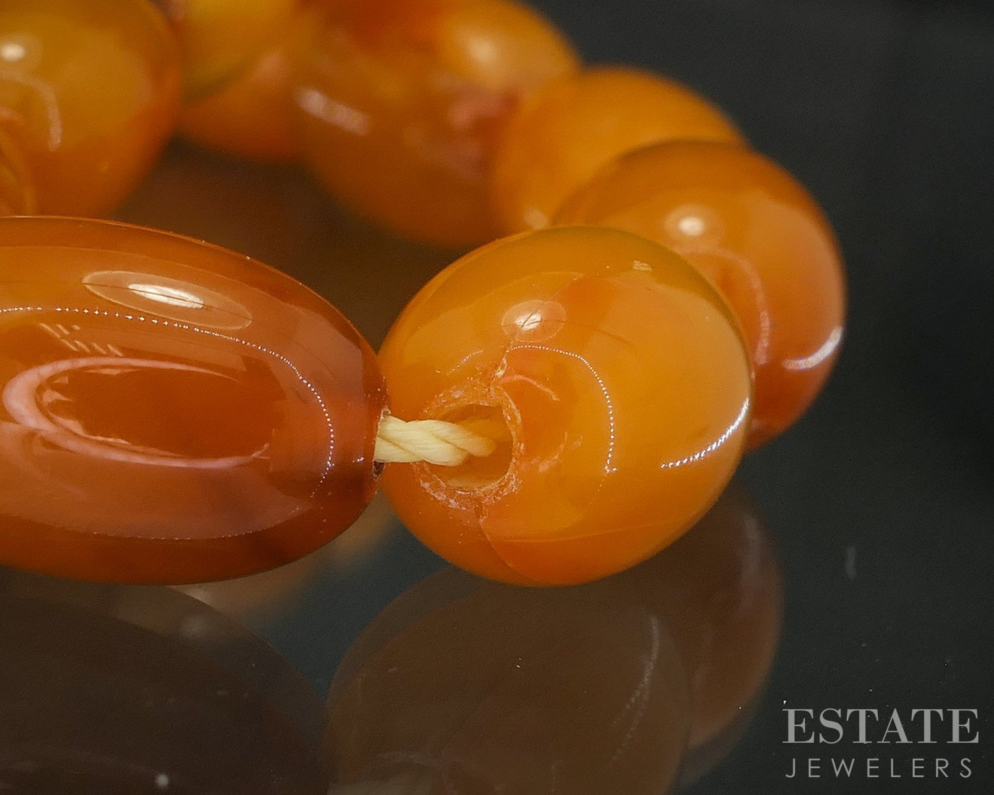 Vintage Natural Butterscotch Amber Graduated Oval Beaded Necklace 25"L i20322