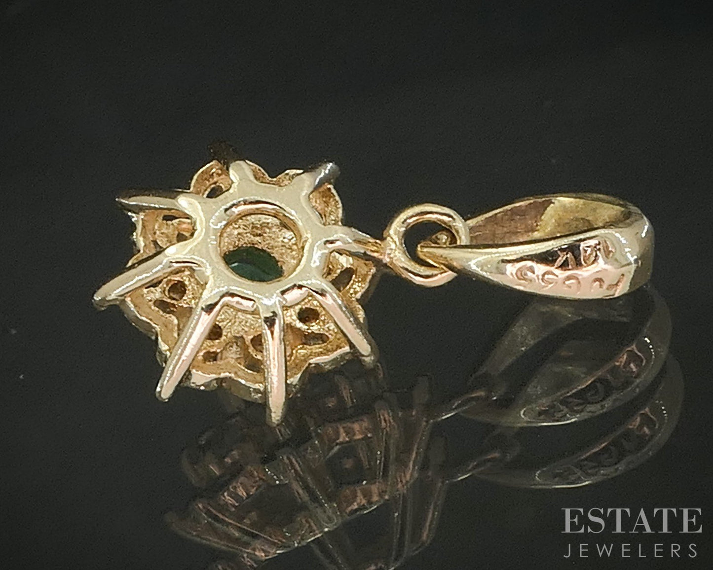 14k Yellow Gold Round Natural Emerald & Diamond Flower Pendant 0.7g i20172b
