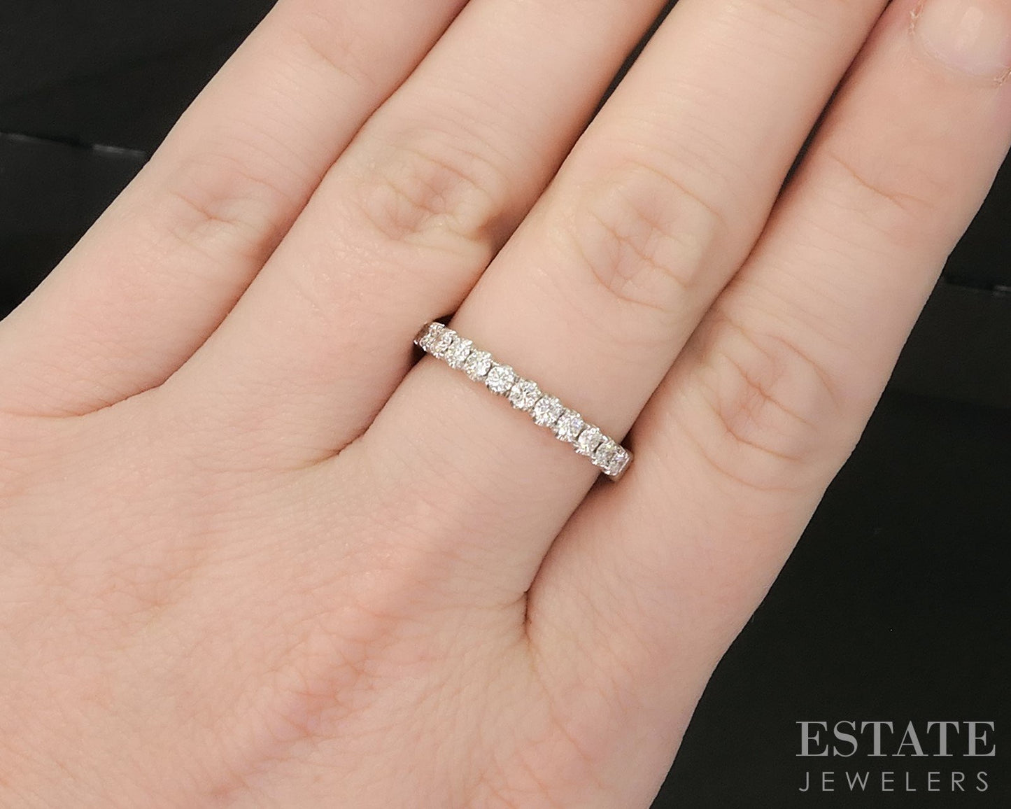 14k White Gold Natural .36ctw Diamond Ladies Wedding Band 2.9g i20165b