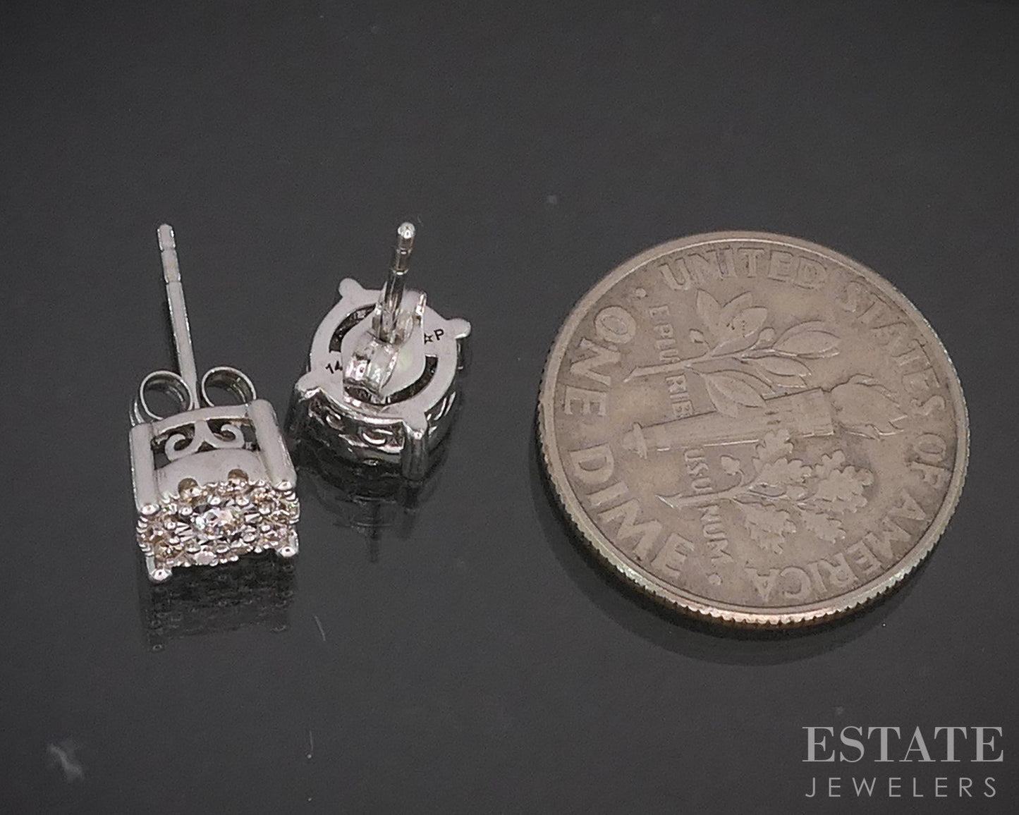 14k White Gold Natural .20ctw Diamond Cluster Stud Earrings 1.8g i20182b