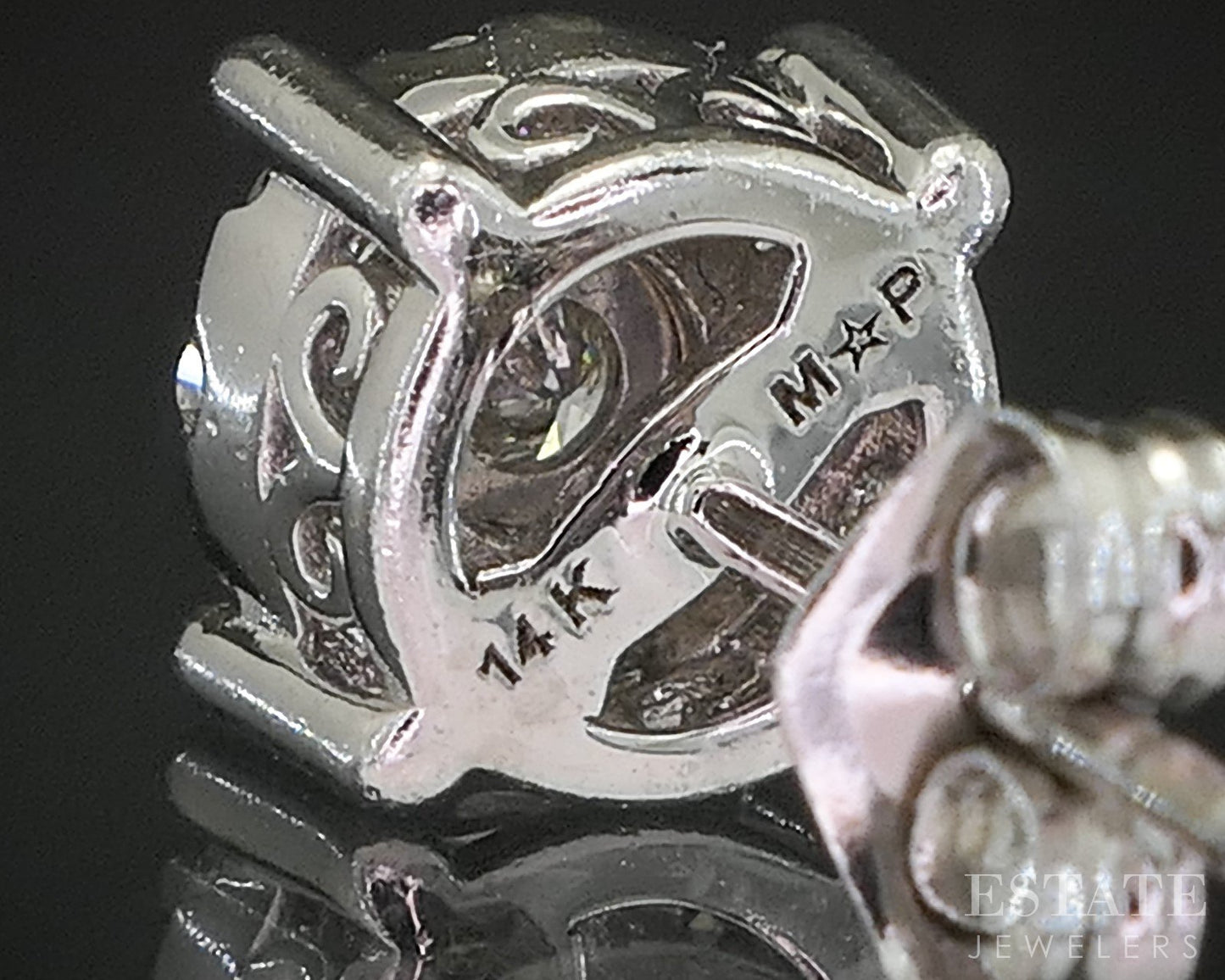 14k White Gold Natural .20ctw Diamond Cluster Stud Earrings 1.8g i20182b