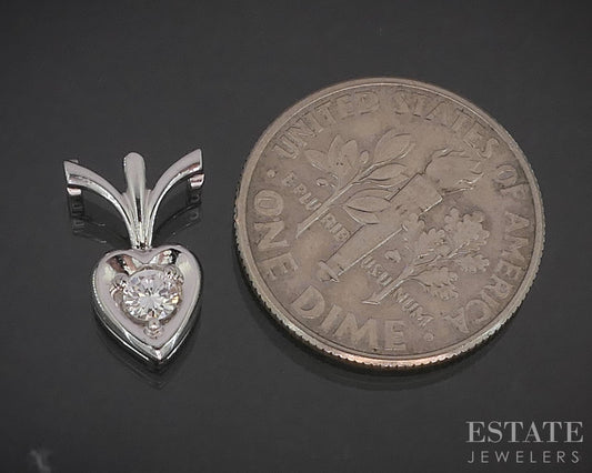 Vintage 18k White Gold Natural .15ct Diamond Heart Ladies Pendant 0.7g i20362b