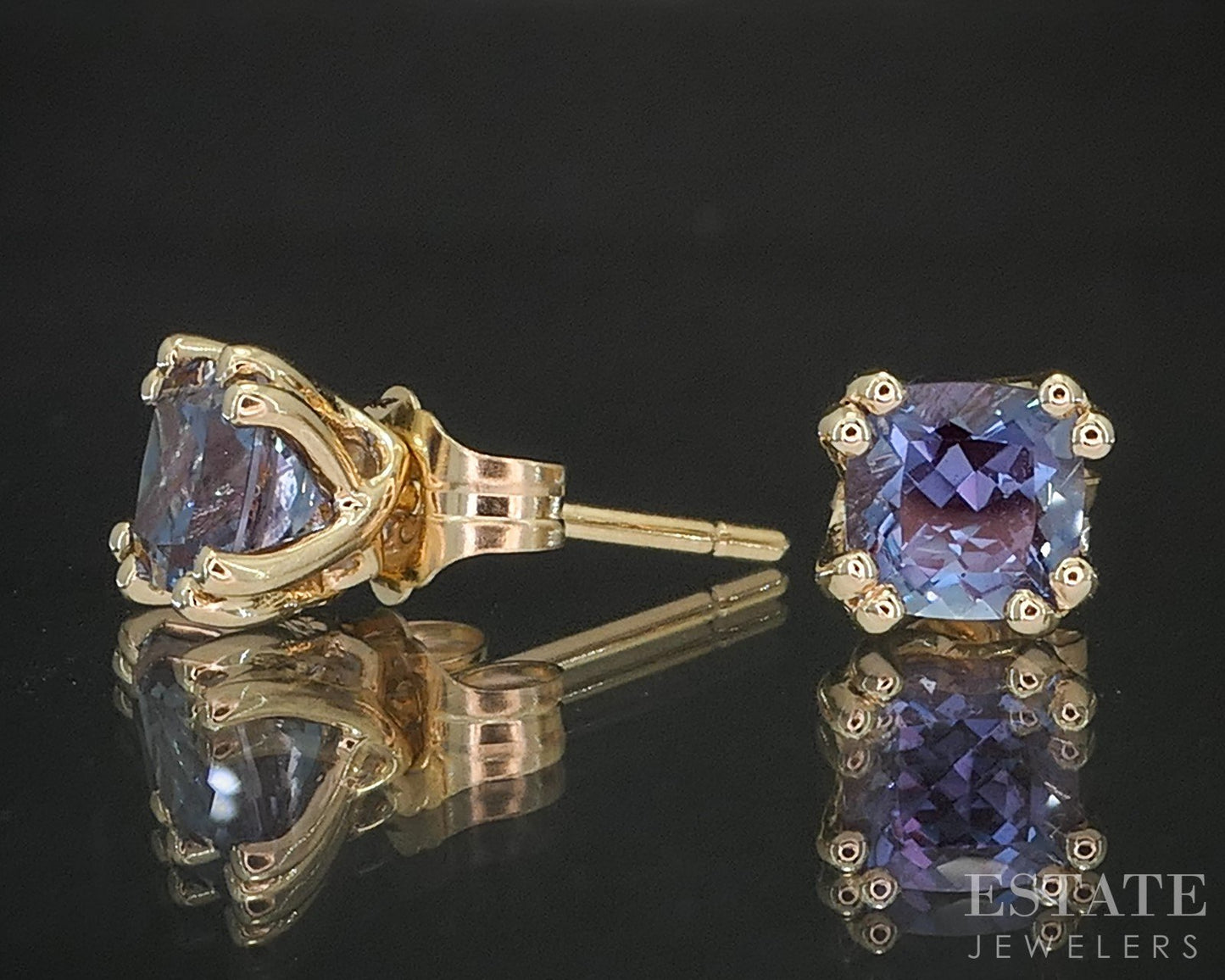 14k Yellow Gold Cushion Cut Alexandrite Stud Earrings 1.3g i20366b
